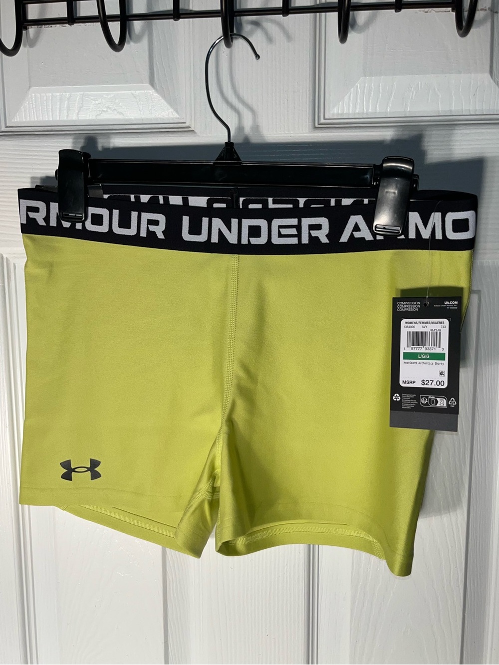 $27 Women’s NWT UNDER ARMOUR Compression Large Yellow Authentics